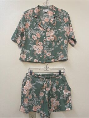 Loungewear Shirt Shorts Matching 2pc Set Green Pink Floral Pajama